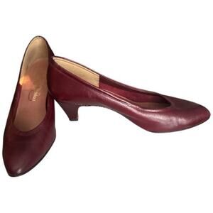 Vintage Burgundy Leather Pappagallo Spain 2.25” Heels Pumps